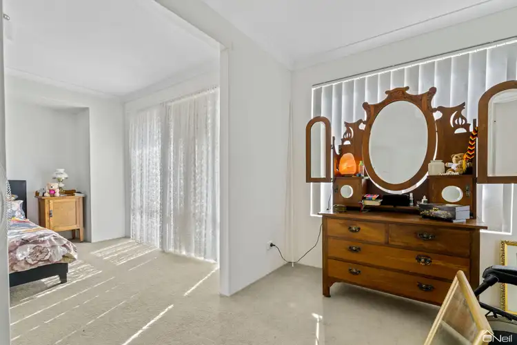 Sixth view of Homely house listing, 6 Firetail Court, Seville Grove WA 6112