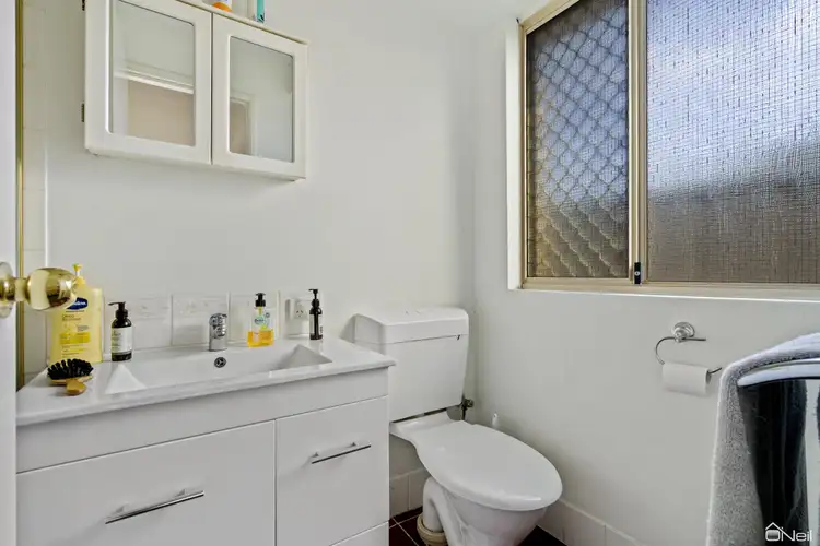Seventh view of Homely house listing, 6 Firetail Court, Seville Grove WA 6112