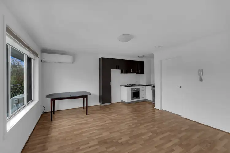 Main view of Homely unit listing, 31/2-4 The Gables, Albion VIC 3020