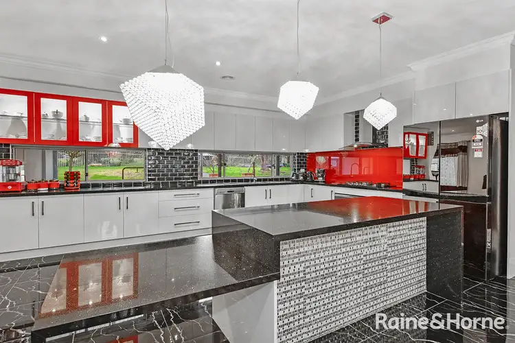 Fifth view of Homely house listing, 7 Halcyon Way, Narre Warren South VIC 3805