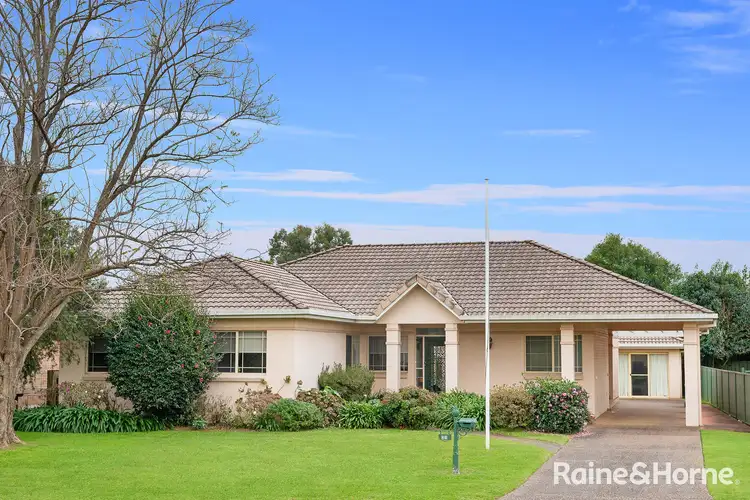 31 Lyrebird Drive, Nowra NSW 2541