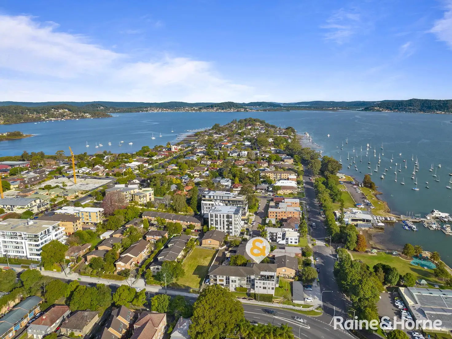 Main view of Homely unit listing, 2/39 Masons Parade, Point Frederick NSW 2250
