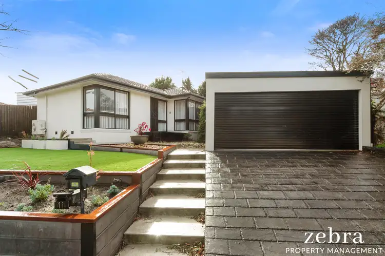 11 Benelong Crescent, Seaford VIC 3198