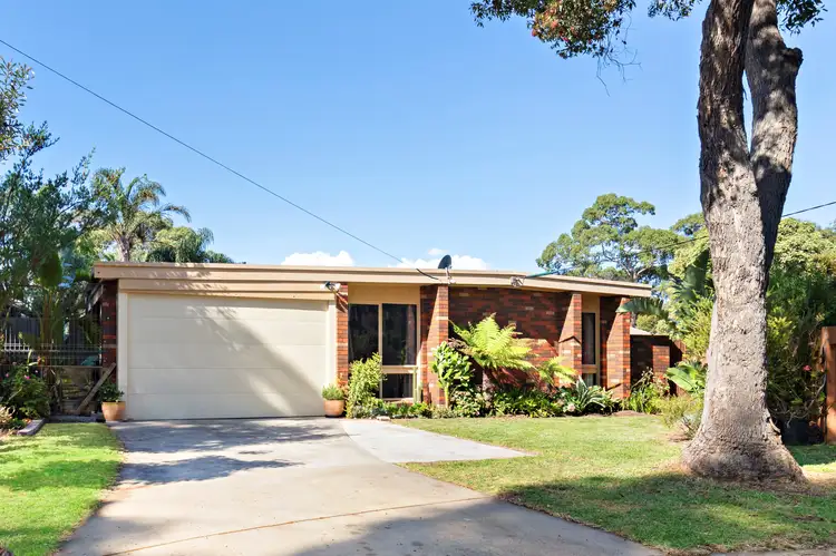 18 Cleeland Court, Rosebud VIC 3939
