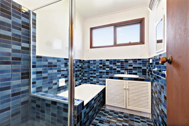 Fifth view of Homely house listing, 18 Cleeland Court, Rosebud VIC 3939