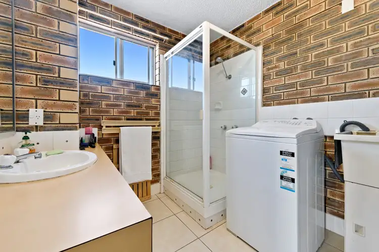 Seventh view of Homely unit listing, 2/16 Dingle Avenue, Caloundra QLD 4551