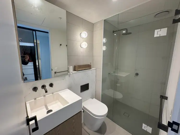 Fifth view of Homely apartment listing, 2b2b/370 Queen Street, Melbourne VIC 3000