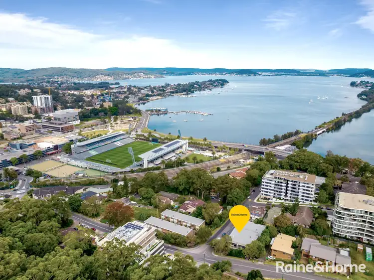 6/61 Donnison Street West, Gosford NSW 2250