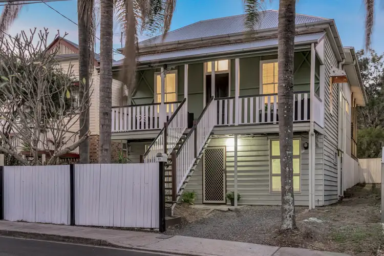 29 Henry Street, Woolloongabba QLD 4102