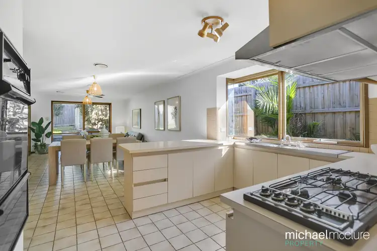 Seventh view of Homely house listing, 10 Anjaya Court, Frankston VIC 3199