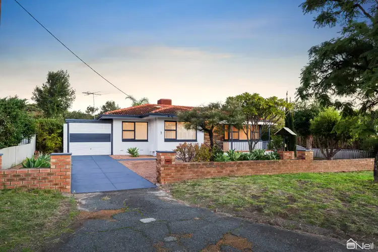 7 Exbury Road, Armadale WA 6112