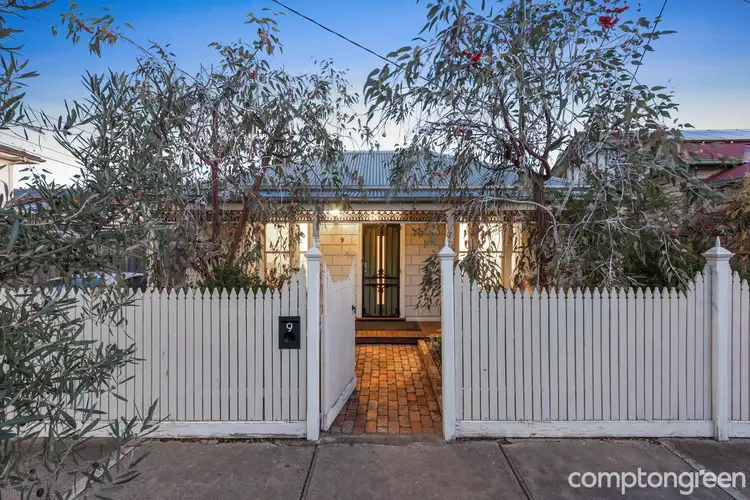 9 Chatfield Street, Kingsville VIC 3012