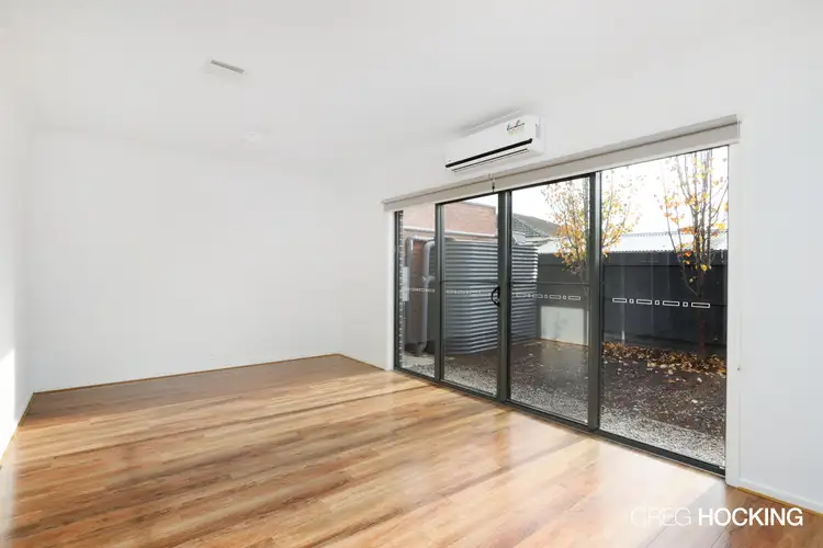 Fifth view of Homely unit listing, 2/8 McRae Avenue, St Albans VIC 3021