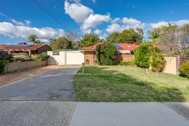 Second view of Homely semi-detached listing, 70 Grovelands Drive, Camillo WA 6111