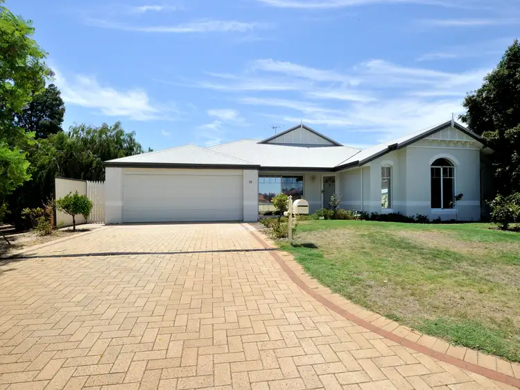 25 Cape York Ramble, Bertram WA 6167