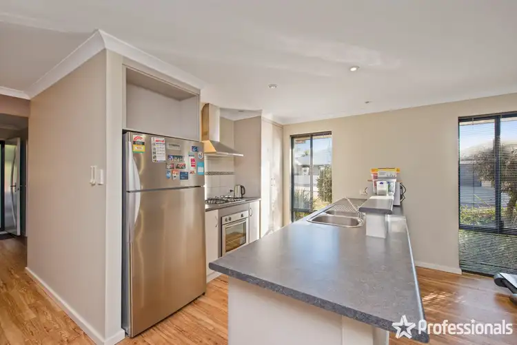 Third view of Homely house listing, 5 Wanda Circle, Wandina WA 6530