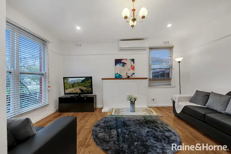 Second view of Homely house listing, 1/7 Evans Crescent, Reservoir VIC 3073