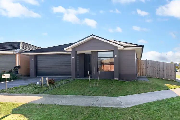Main view of Homely house listing, 18 O'Meara Crescent, Cranbourne East VIC 3977