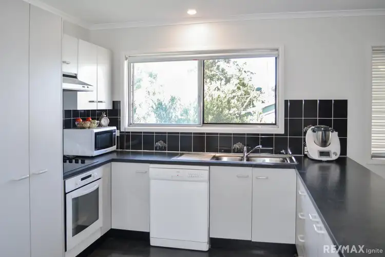 Third view of Homely house listing, 27 Bareena Street, Jindalee QLD 4074