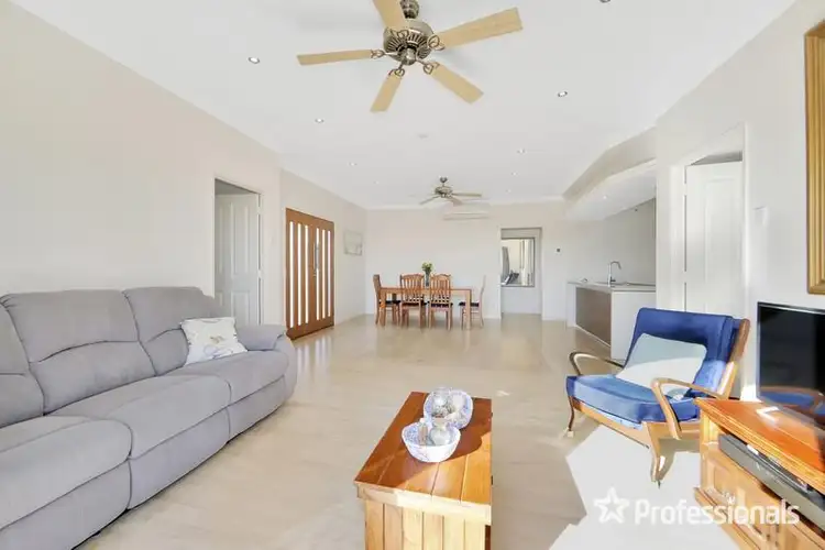 Sixth view of Homely semi-detached listing, 33 Kensington Street, Norville QLD 4670