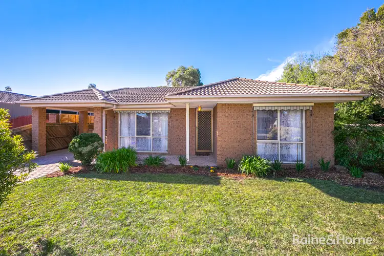 29 Muirfield Drive, Sunbury VIC 3429