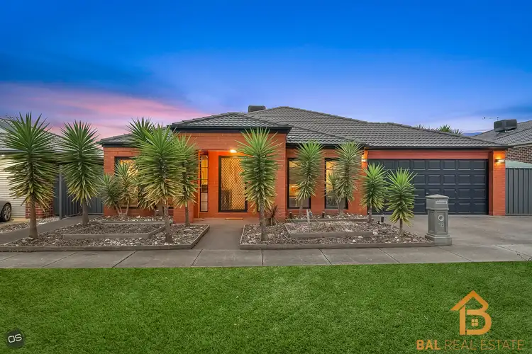 16 Yarra Gum Road, Manor Lakes VIC 3024