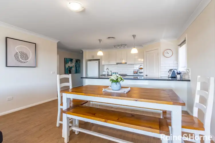Fifth view of Homely house listing, 2 Quigley Close, Kelso NSW 2795