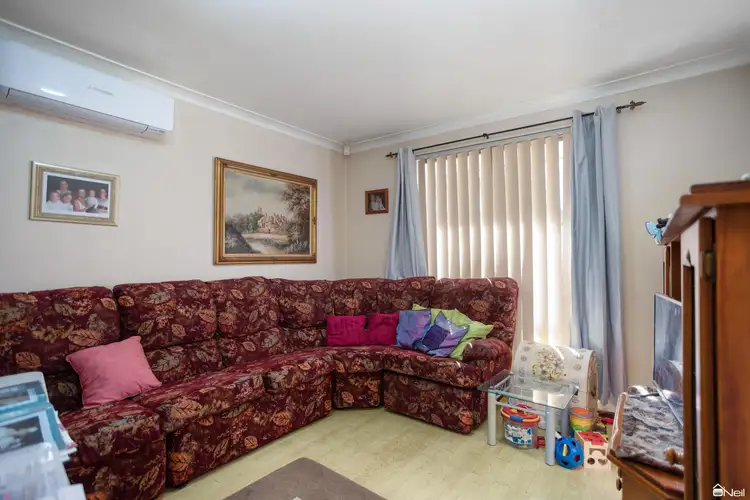 Seventh view of Homely house listing, 1 Ainsley Court, Camillo WA 6111