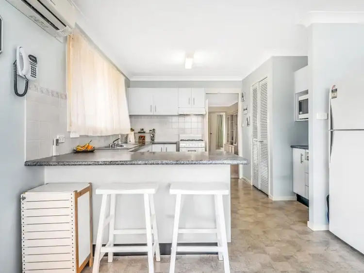 Second view of Homely house listing, 8 Honey Oak Drive, Toronto NSW 2283