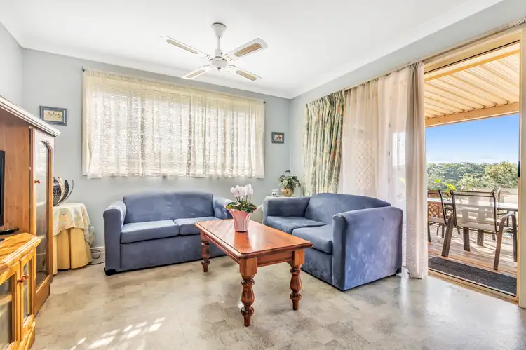 Fourth view of Homely house listing, 8 Honey Oak Drive, Toronto NSW 2283