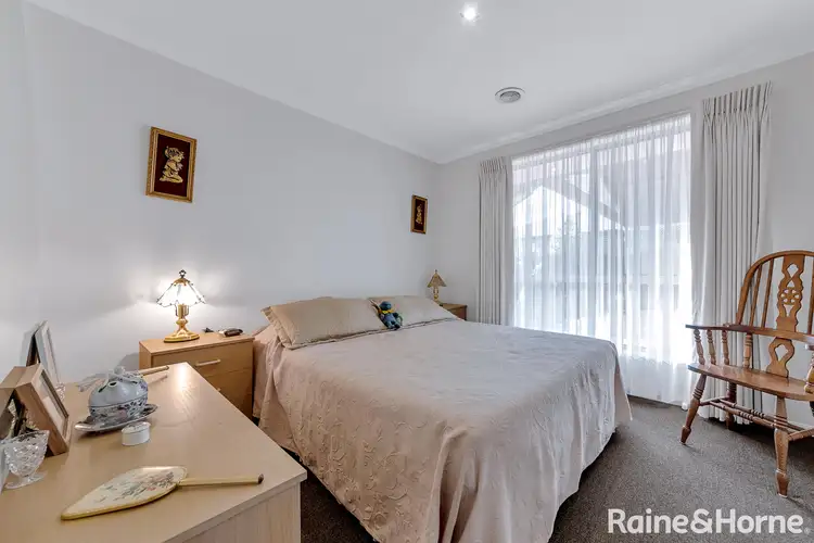 Sixth view of Homely house listing, 3 Cleopatra Drive, Cranbourne VIC 3977