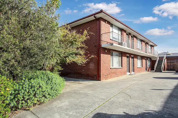 Main view of Homely unit listing, 5/16 Coronation Street, Kingsville VIC 3012