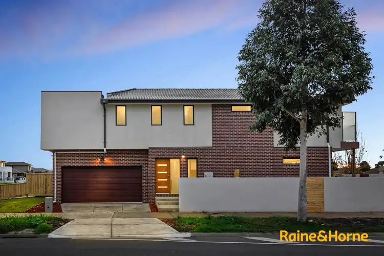280 Casey Fields Boulevard, Cranbourne East VIC 3977
