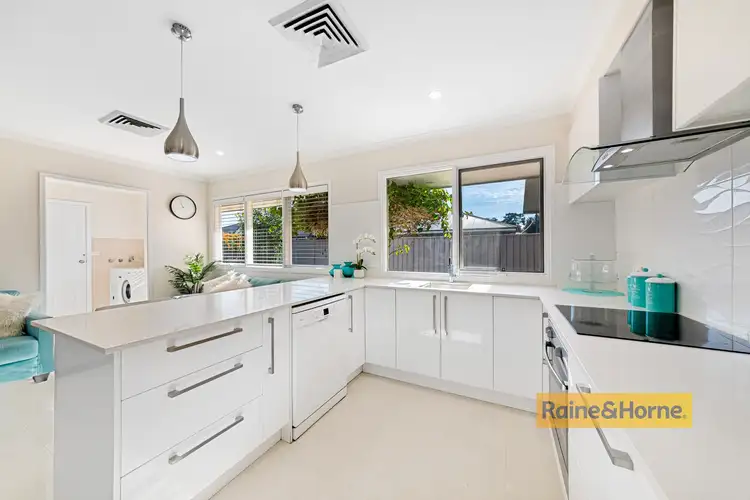 33 Everglades Crescent, Woy Woy NSW 2256