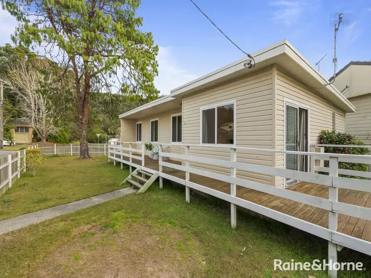 Main view of Homely house listing, 39 Golden Avenue, Point Clare NSW 2250