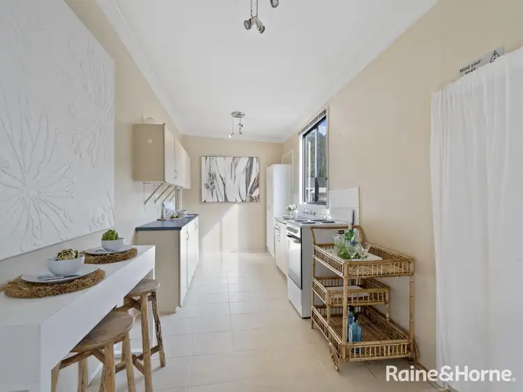 Second view of Homely house listing, 39 Golden Avenue, Point Clare NSW 2250