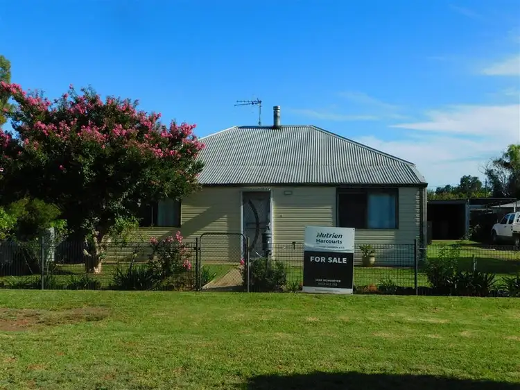 35 Edwards St, Coonabarabran NSW 2357