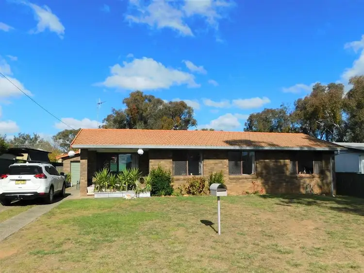 116 Cassilis St, Coonabarabran NSW 2357