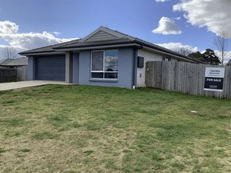 6 White Gum Place, Guyra NSW 2365