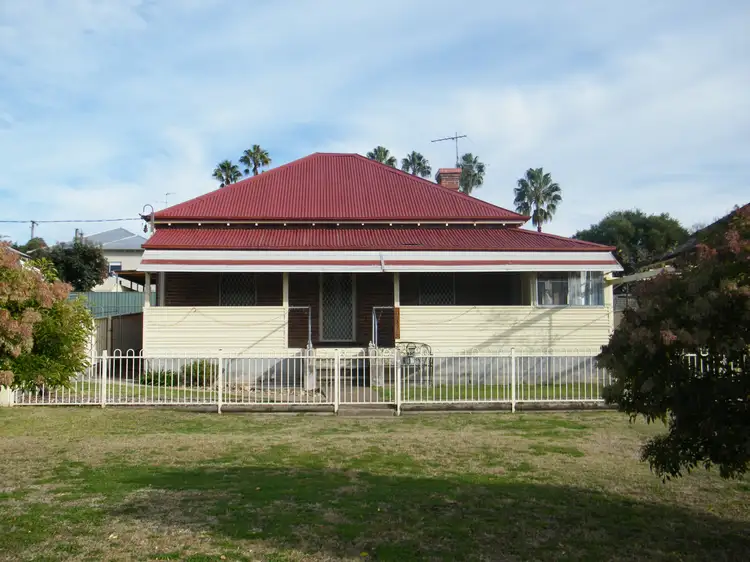 104 Hill Street, Quirindi NSW 2343