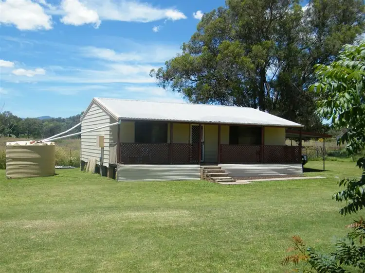 2 Elizabeth St, Wallabadah NSW 2343