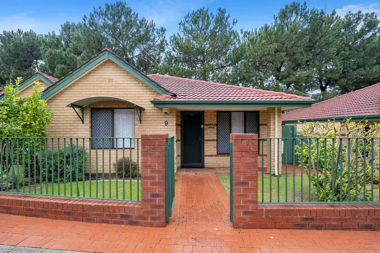 9/42 Gillett Drive, Kardinya WA 6163