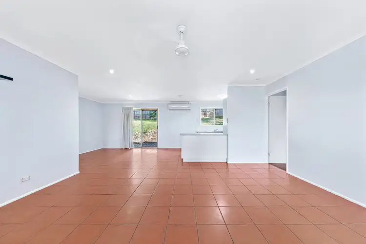 Third view of Homely house listing, 4 Sunbird Close, Jubilee Pocket QLD 4802