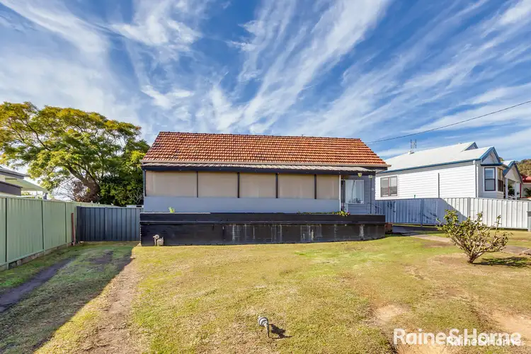 13 Victory Parade, Wallsend NSW 2287
