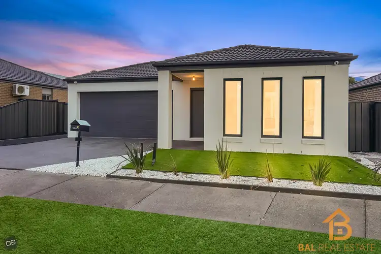 Second view of Homely house listing, 10 Pearce Way, Craigieburn VIC 3064