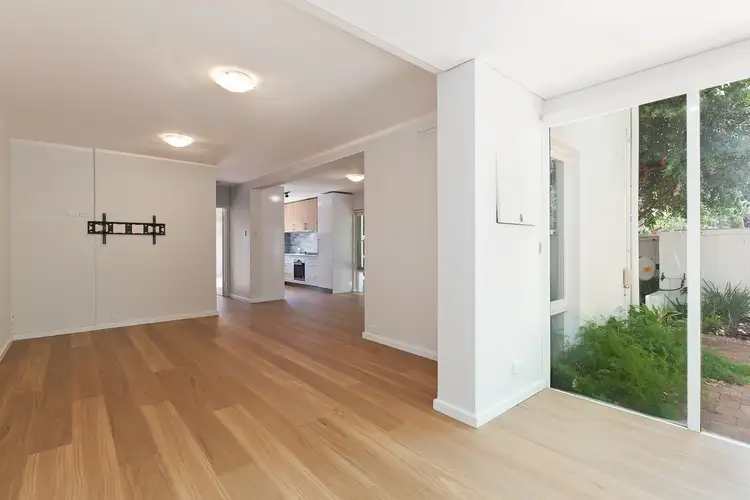 31 PARKWAY, Crawley WA 6009