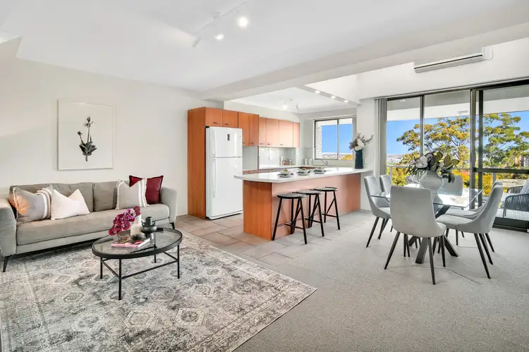 Penthouse, 27/174 Pacific Highway, North Sydney NSW 2060