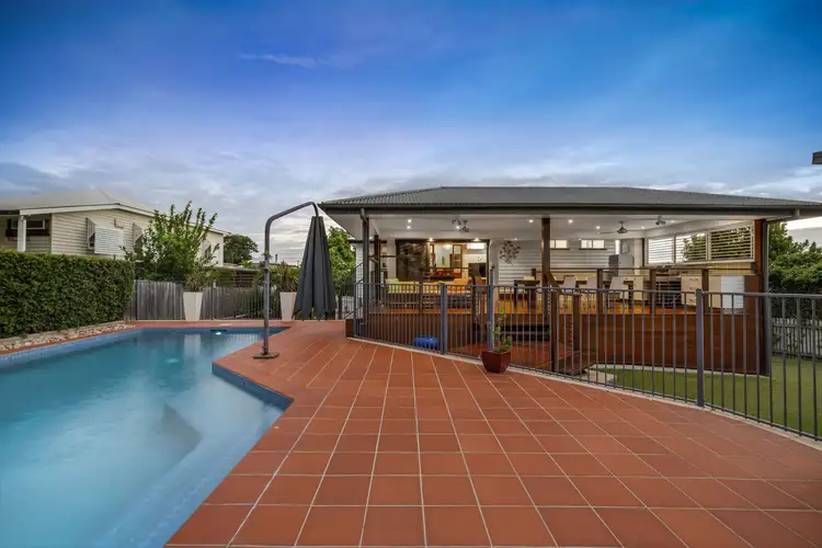 94 Ward street, The Range QLD 4700