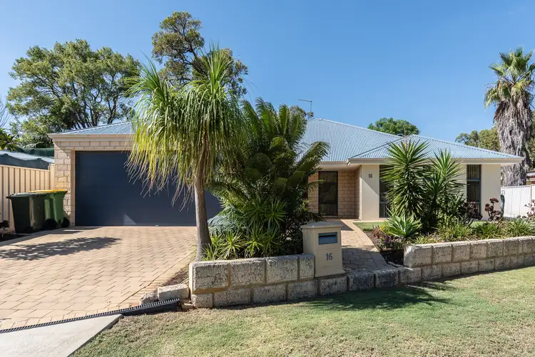 16 GELLIBRAND ROAD, Orelia WA 6167