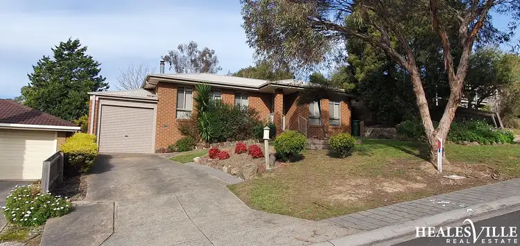 3 Currawong Road, Healesville VIC 3777